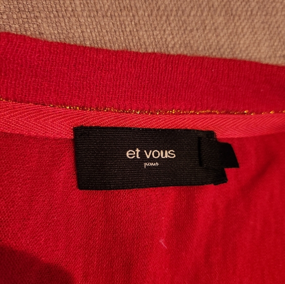 Et Vous Lightweight Wool and Cashmere Mix Tee with 3/4 Sleeves in Red, Size M - Picture 8 of 9